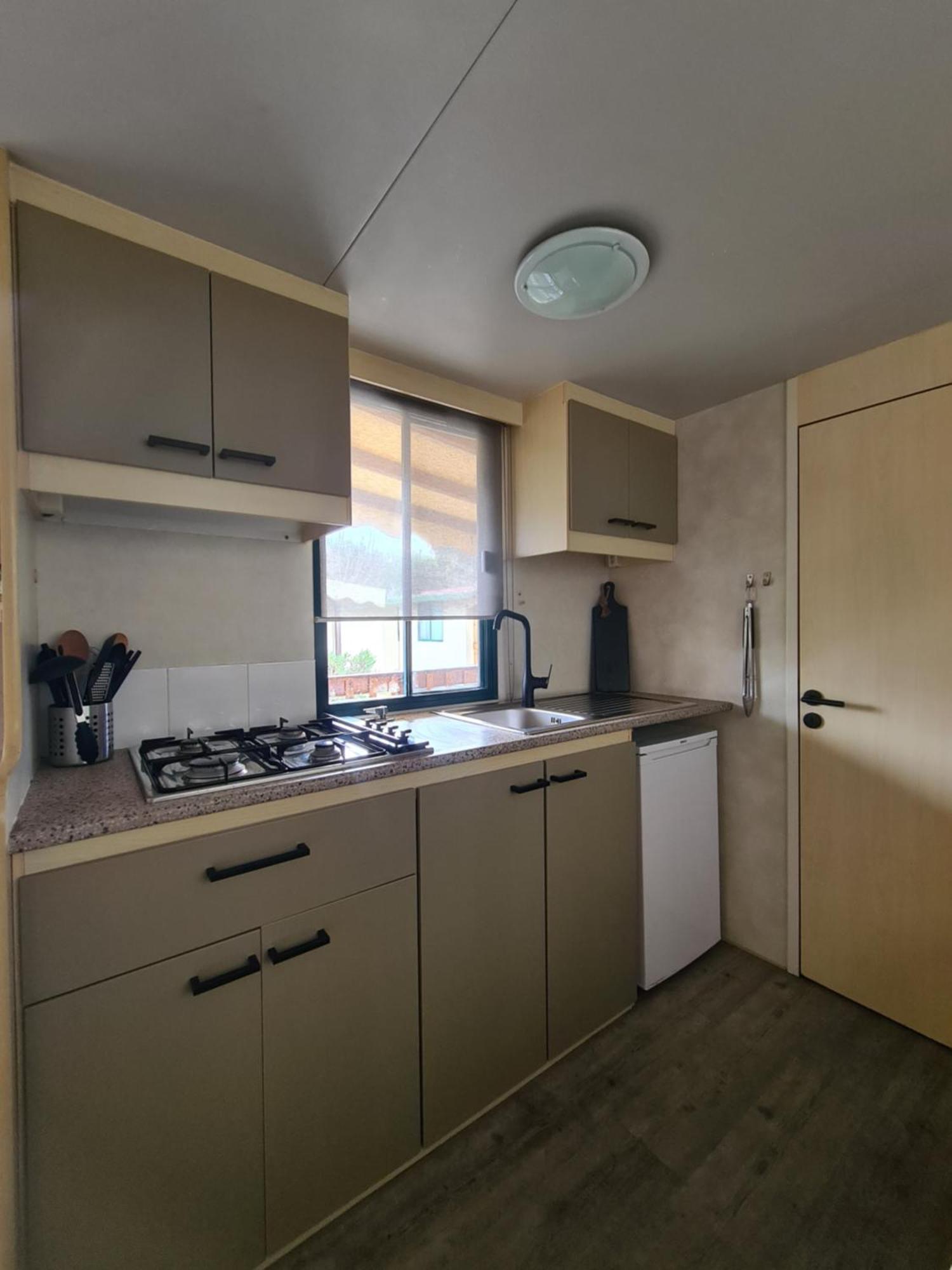 Comfortabele Familie Chalets Met Veranda Incl Airco Dichtbij Zee! Viareggio Dış mekan fotoğraf